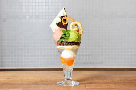 Minimalより、春を楽しむ爽やかなチョコレートパフェ