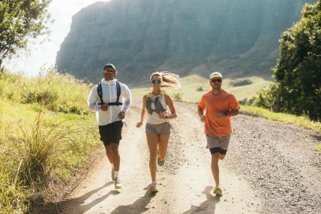 ”走れる”ランニングサンダルという新提案。スポーツサ ”走れる”ランニングサンダルという新提案。スポーツサ