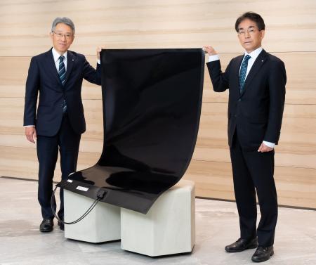 フィルム型ペロブスカイト太陽電池「SOLAFIL」事業開