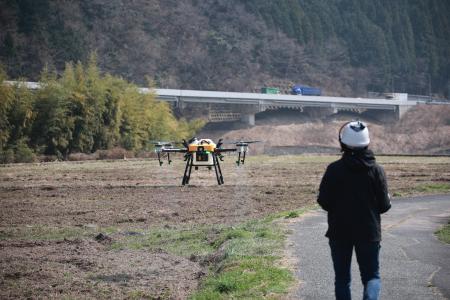 建設技術で「守りきれない農地」を再生。佐藤建設がス