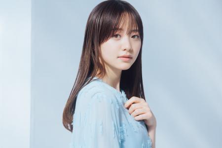 わずか5 秒でらくらくたためる、形状記憶折りたたみ傘