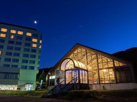 【雫石プリンスホテル】満月のGW、雫石で夜フェス開催