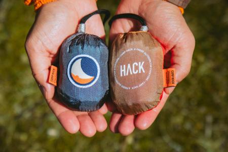 アウトドア派のためのエコバッグにCAMP HACK別注カラ