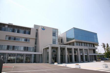 【秋田県潟上市】人気プロ雀士・東城りお × 老舗蔵元