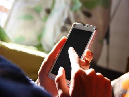 休んでも疲れが抜けない理由、脳疲労と休養の構造