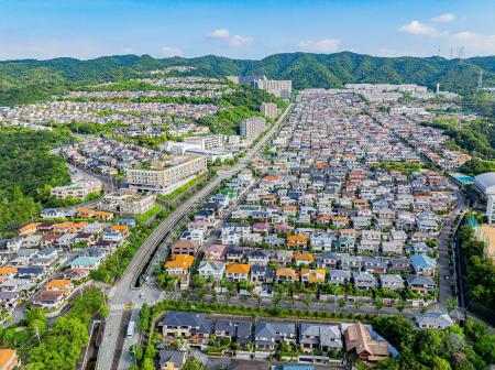 宝塚市『中山台ニュータウン』における公民連携のまち 宝塚市『中山台ニュータウン』における公民連携のまち