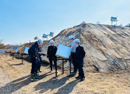 QPS研究所、日特建設と衛星データによる法面変位監視