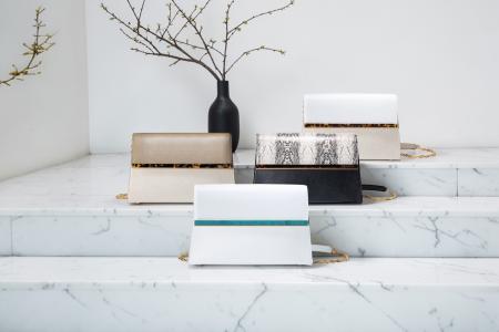 【待望の再販】人気チェーンストラップショルダーバッ