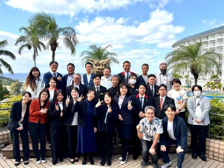 【共同発表】沖縄発、「チムグクル」を軸にした組織変