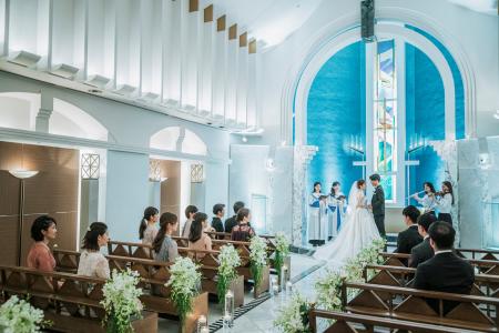 ＜3年連続選出＞花嫁を包む“サムシングブルー”の光。