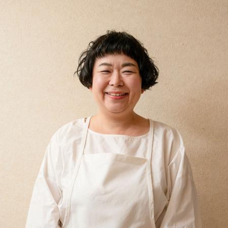 しらいのりこ著『おいなりさんとのり巻きさん』出版記