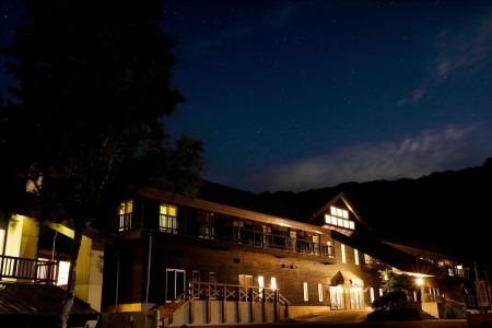 【青森 HOTEL Jogakura】“東北最速の紅葉”八甲田山の