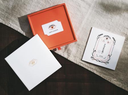 AKOMEYA TOKYO初のカード型ギフトカタログ4月15日（水