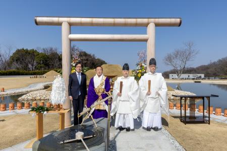 神仏が共に祈る、日本古来の供養のかたち。大阪メモリ