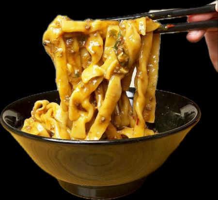 「ラーメンの“麺”の概念を変える一杯」― “お餅のよう