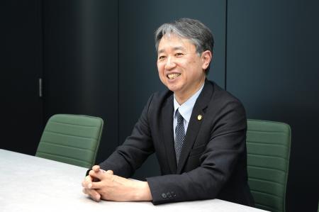 【株式会社サンウェルズ】元厚生労働省室長・内閣府課