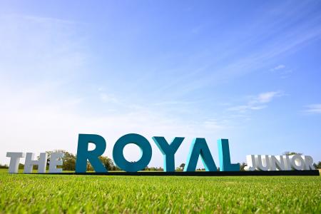 日本から世界へ トップを目指すジュニアゴルファーの