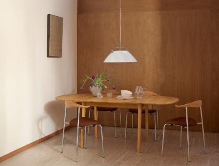 カール・ハンセン＆サンが提案するダイニングテーブル