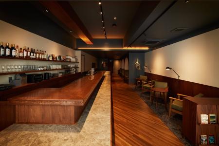 本好きが集まるカフェ「サロンクリスティ」、絶賛公開