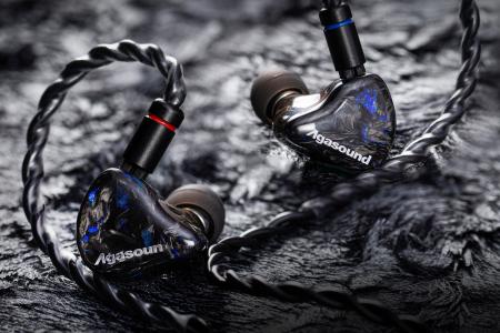 Agasoundより、高い評価と大きな話題を呼んだSublimat