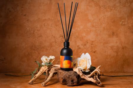 「香り、飾る。」視覚と嗅覚が重なり合うインテリアフ