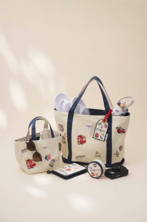 【Cath Kidston】トートやアクセサリーポーチなど、旅