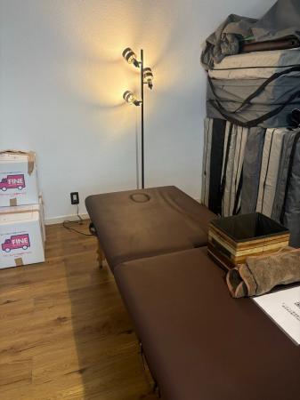 自社サービスを福利厚生化!理学療法士の相互ケアで「 自社サービスを福利厚生化!理学療法士の相互ケアで「