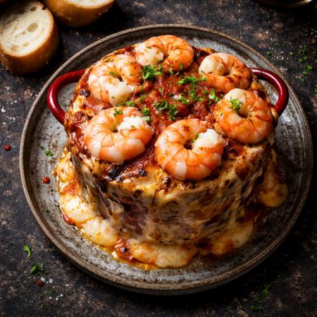 海老とチーズの圧倒的存在感 新宿「Ark Lounge」が話 海老とチーズの圧倒的存在感 新宿「Ark Lounge」が話