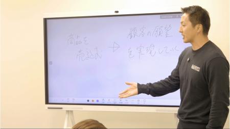 「新入社員が辞める」のは、Z世代のせいか、仕組みの 「新入社員が辞める」のは、Z世代のせいか、仕組みの