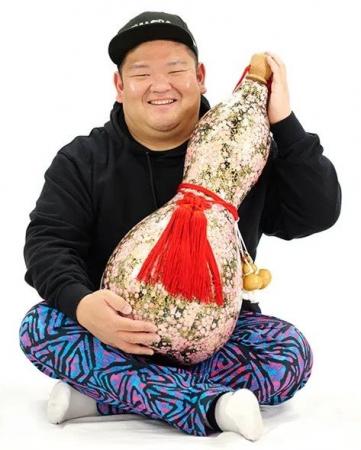 ひょうたん芸人・あらぽんによる初のポップアップスト