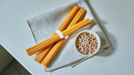 黄えんどう豆パスタの摂取が疲労を感じている健康な人