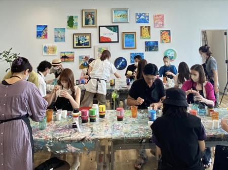 Artbar Osaka、春の新組織・新入社員に向けた「体験型