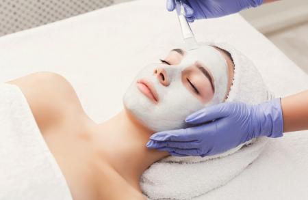 【2026年最新】年代別・美容医療のリアルな相場観を公