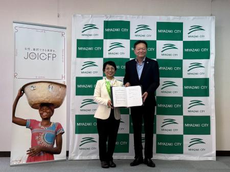 【日本初】ジョイセフ、自治体と包括的性教育の推進に