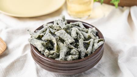 おやつにもおつまみにも。韓国で話題の“キムブガク”を