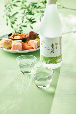 直営店限定「白鶴 御影郷」ブランドから春限定の純米