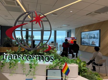 トランスコスモスのオフィス訪問とeスポーツ交流会を