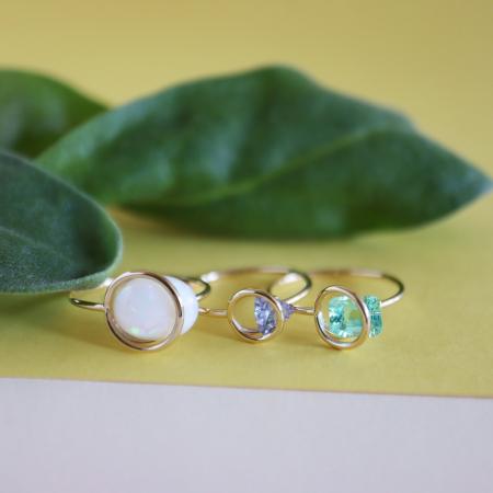 「潔く、美しく、纏う」をコンセプトにする<CHIKAKO 「潔く、美しく、纏う」をコンセプトにする<CHIKAKO