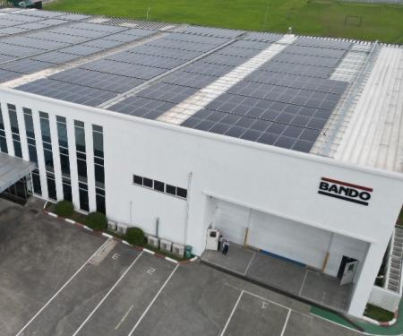 ベトナム子会社に太陽光発電システムを導入