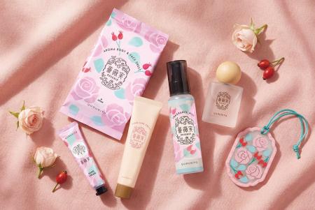 心ときめく甘酸っぱいバラの実と花が香るリフレッシュ