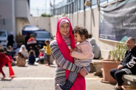 中東での戦闘激化　戦闘の長期化と民間インフラへの強