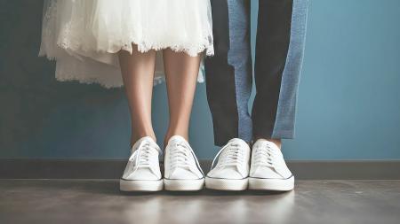 ビジネスシーンでも「スニーカーOK」が8割超え　購入