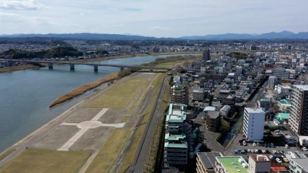大淀川の河川空間がオープン化！キッチンカーやイベン