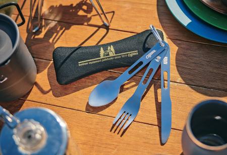 BE-PAL 最新号の特別付録は、『ogawa × BE-PAL　キャ