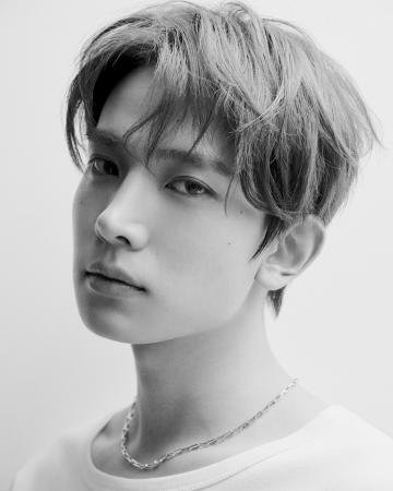 HEESEUNG、「EVAN」として新しいビジュアルを公開！ソ