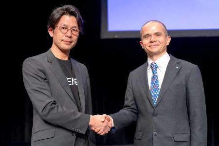 日本の「ものづくり」を、世界を魅了するラグジュアリ 日本の「ものづくり」を、世界を魅了するラグジュアリ