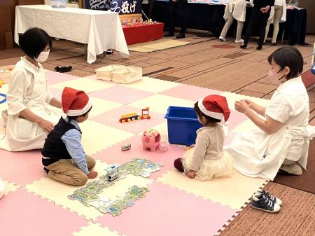 【ポピンズ】社内イベント開催時の託児サービスを提供 【ポピンズ】社内イベント開催時の託児サービスを提供