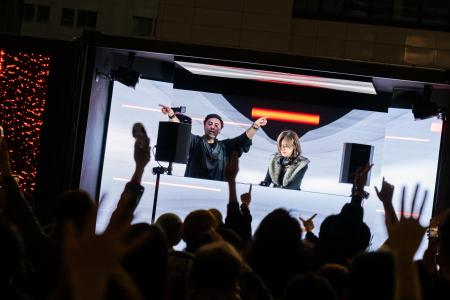 都市を移動するダンスフロア。「ZERO STAGE」、TAKANA 都市を移動するダンスフロア。「ZERO STAGE」、TAKANA