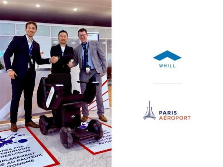 パリ・オルリー空港で「WHILL自動運転サービス」が運 パリ・オルリー空港で「WHILL自動運転サービス」が運