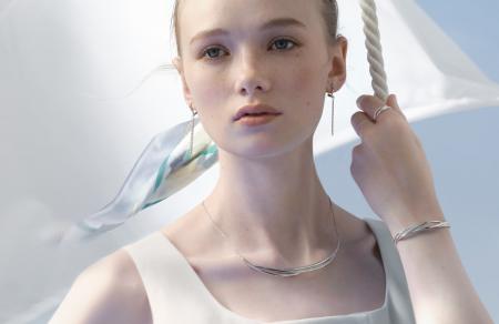 未来へ踏み出す想いに寄り添い、飛躍を願う４℃「2026 